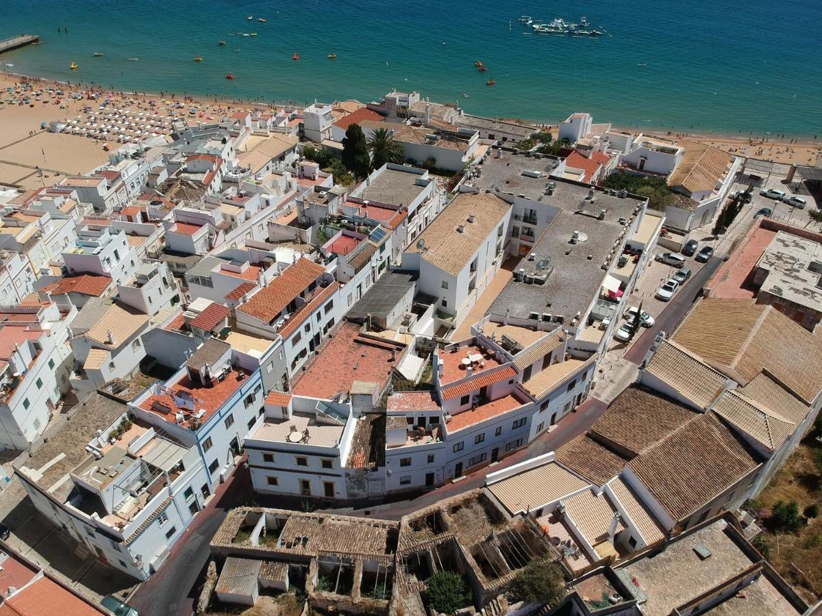 Casa "Os Amados" Apartment Albufeira Bagian luar foto